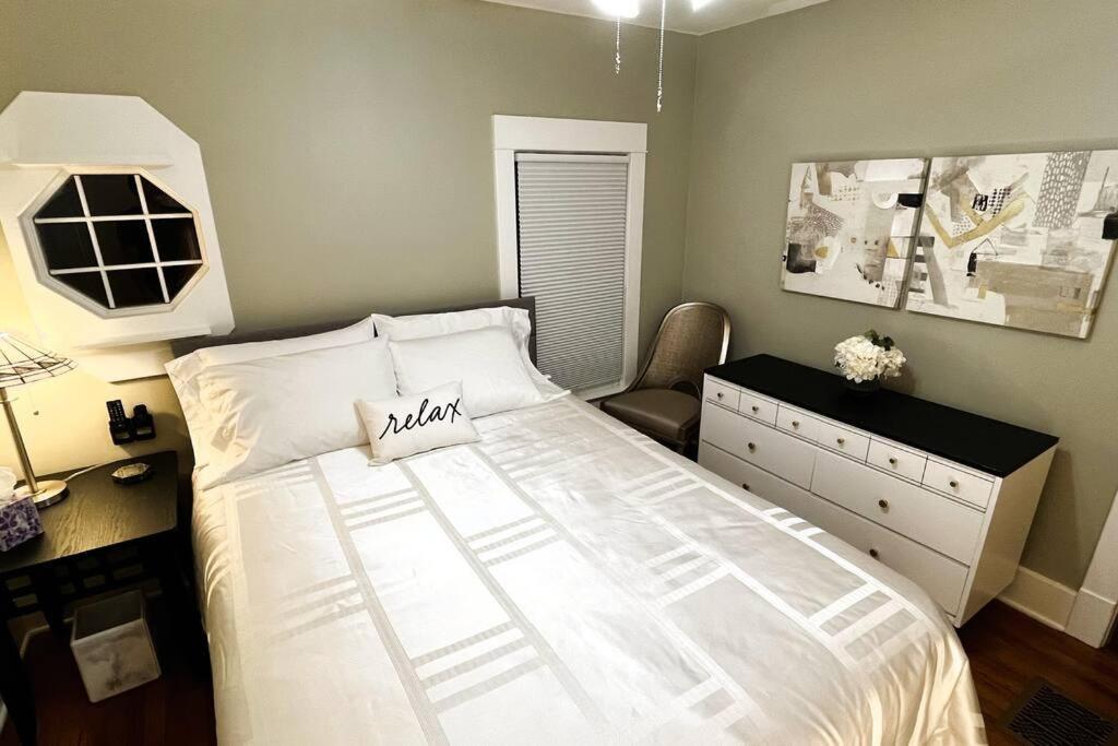 Fiesinger House - Private 3-Bd Unit In Historic Home, Downtown Sandusky Buitenkant foto